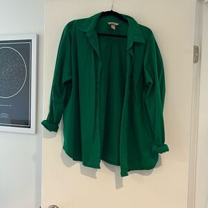 ❤️2 for $20❤️ Green “menswear” button up